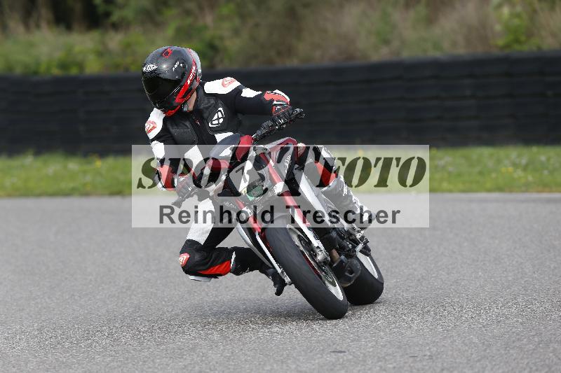 /53 16.09.2025 Track Day Domi Aegerter ADR/Gruppe gruen/7